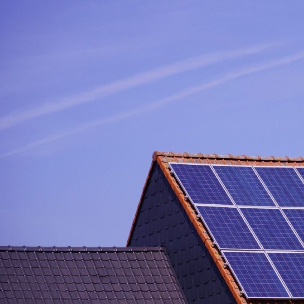 Government Accelerates Clean Energy Push as Plug‑In Solar Comes to the UK